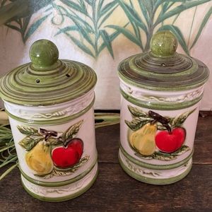 Salt & Pepper Shakers